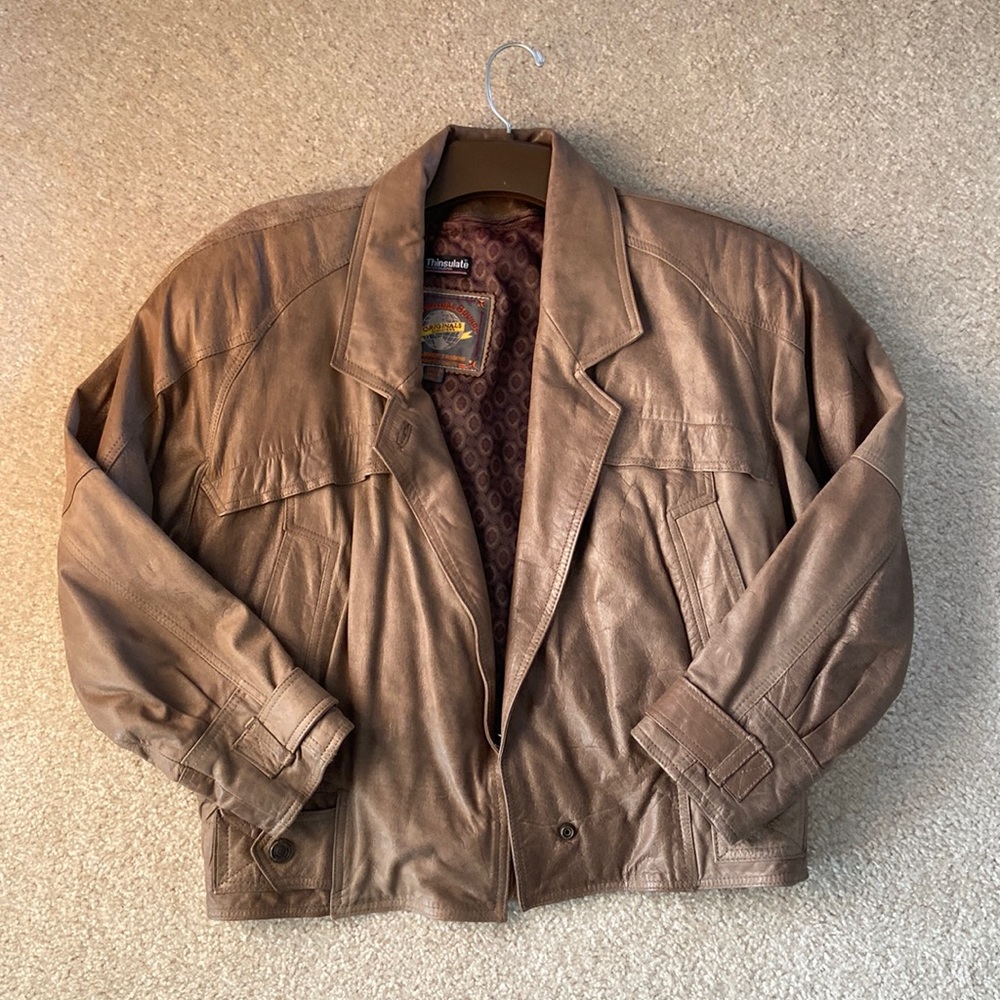 Vintage taupe leather jacket zip lining Size Small  Bomber style  Pristine